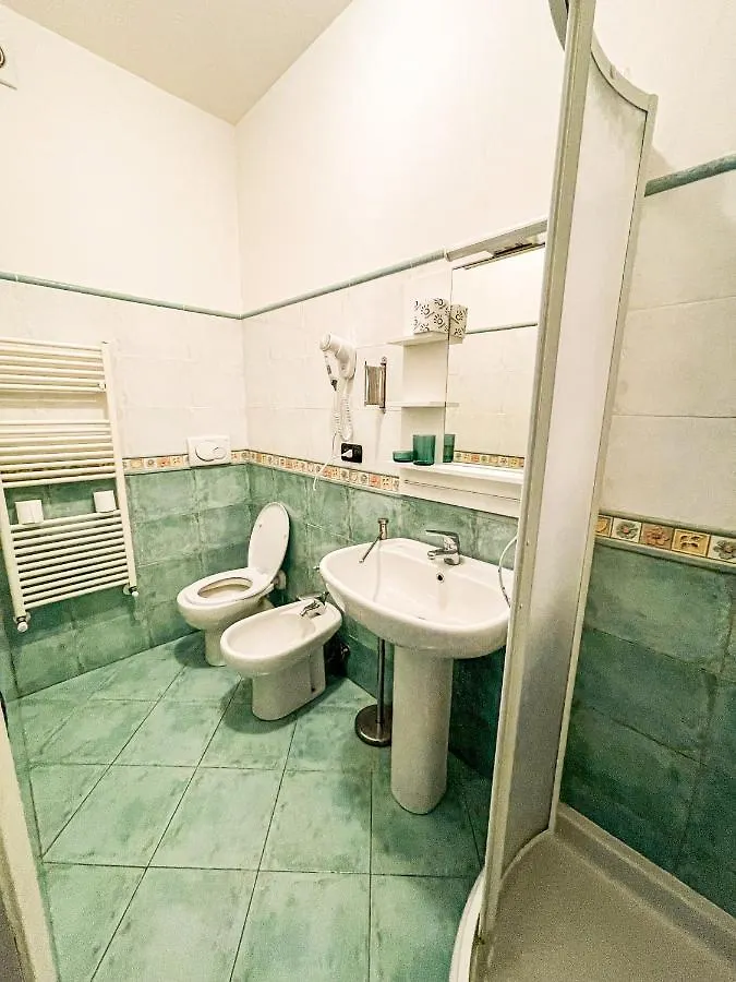 Hotel Gambero Nero Tellaro Affittacamere