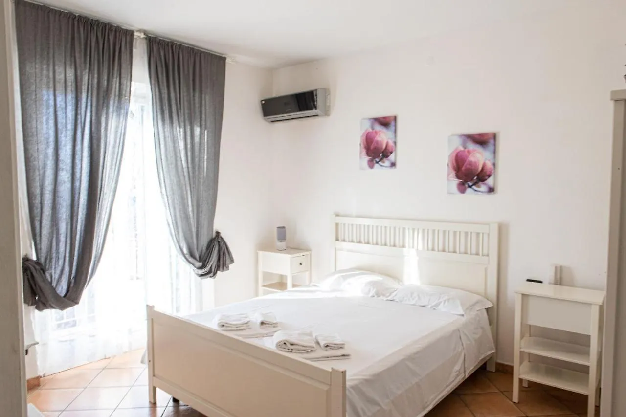 Hotel Gambero Nero Tellaro 0*,  Italia