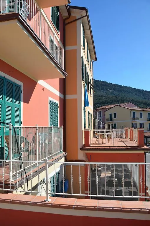 Affittacamere Hotel Gambero Nero Tellaro